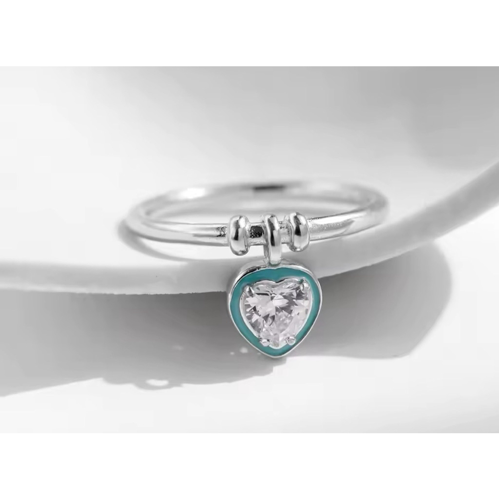 NEW Platinum Plated S925 Simulated Diamond Teal Heart Charm Ring,‎ Size 6